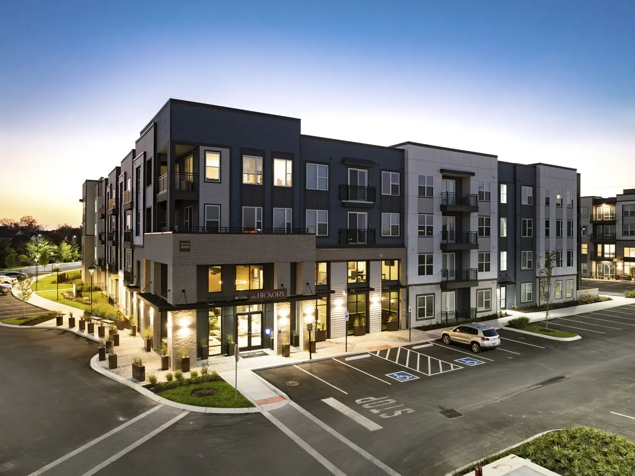 The Hickory at Indian Lake Village Apartments
