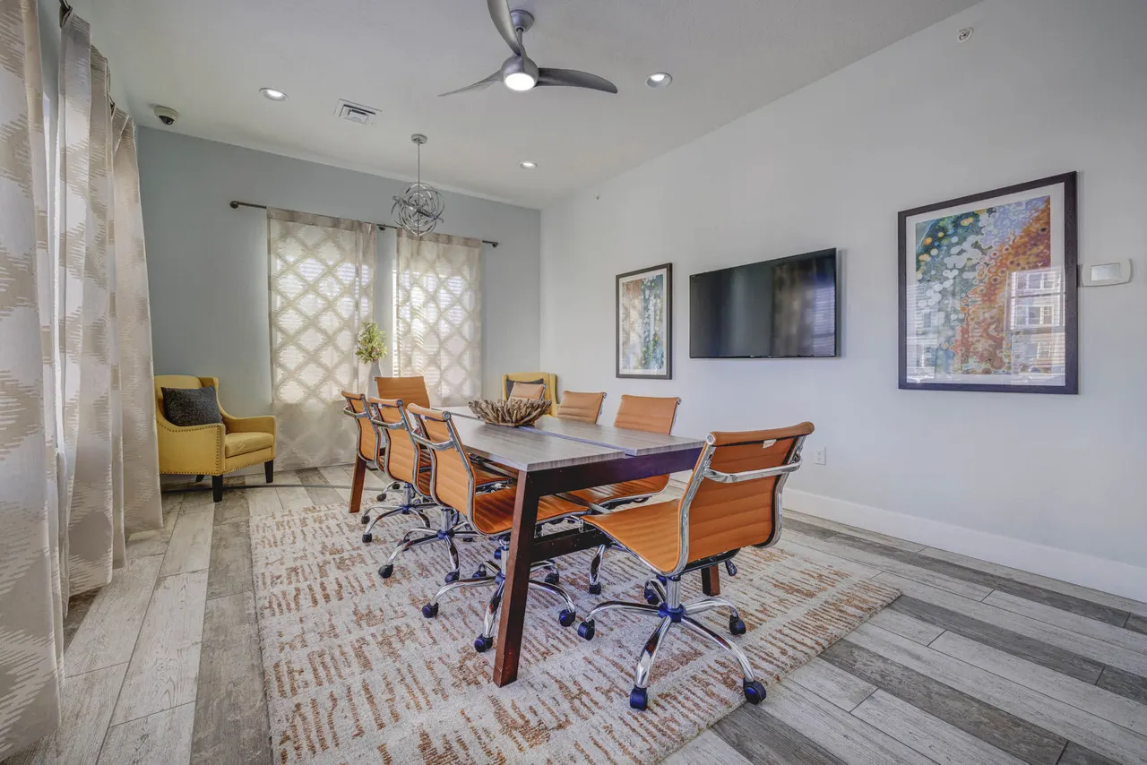 Rockledge at Quarry Bend Apartments