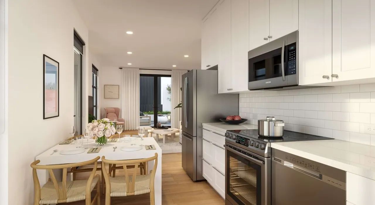 The Kalthom Building Apartments