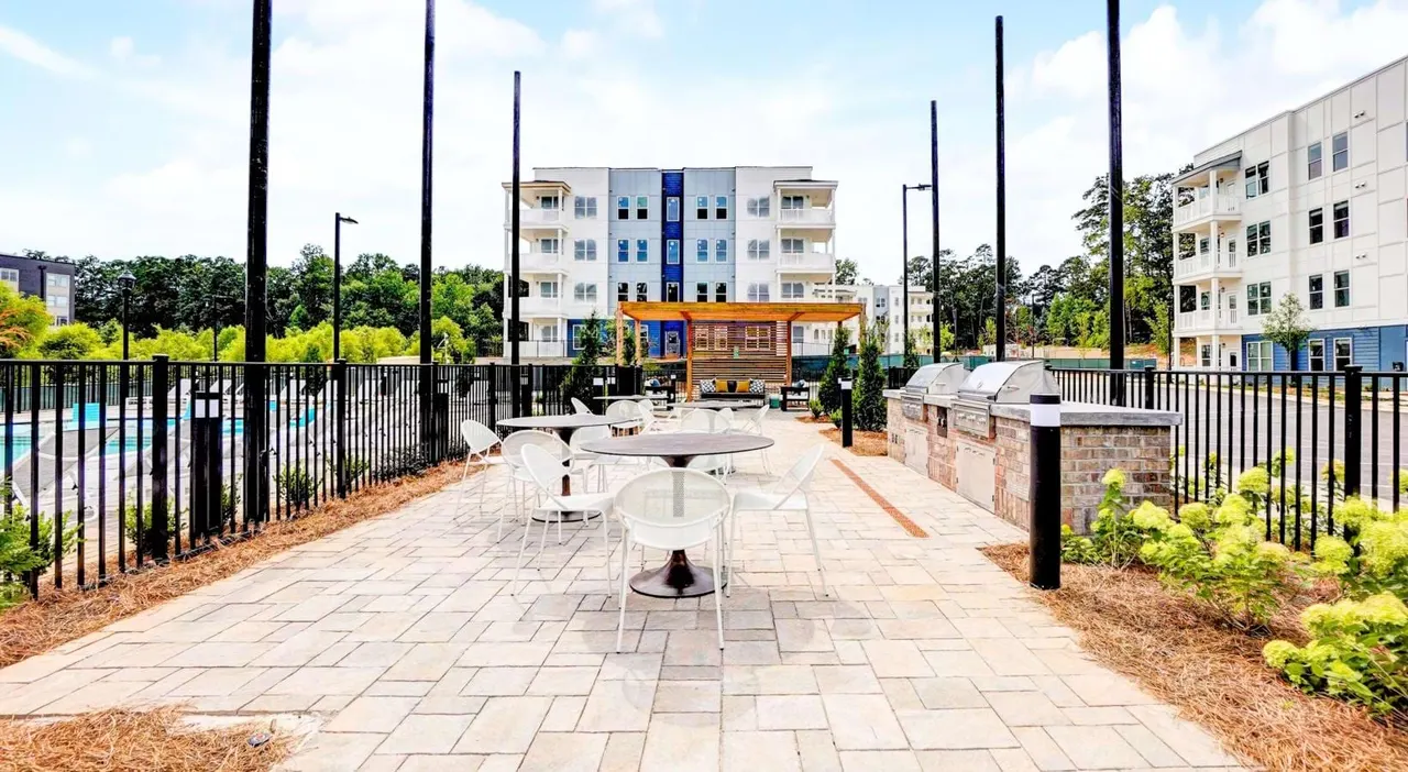 The Mallory Luxury Apartments