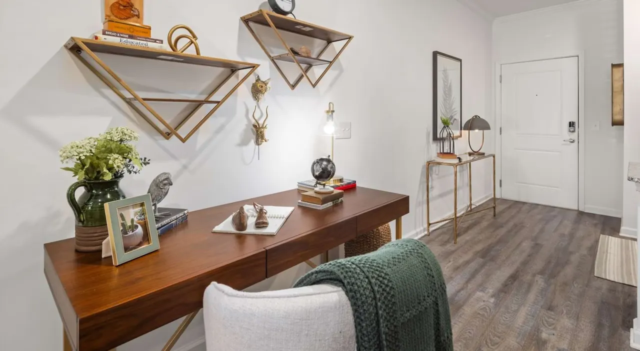 Aventine Apartments