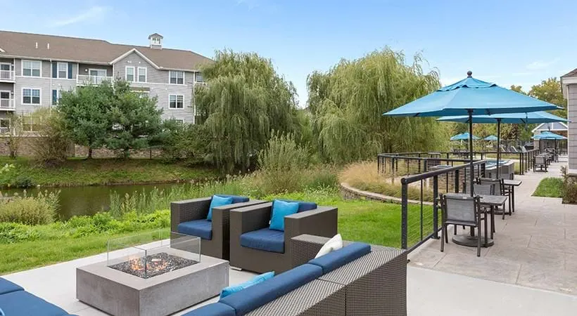 Seven Springs Apartments