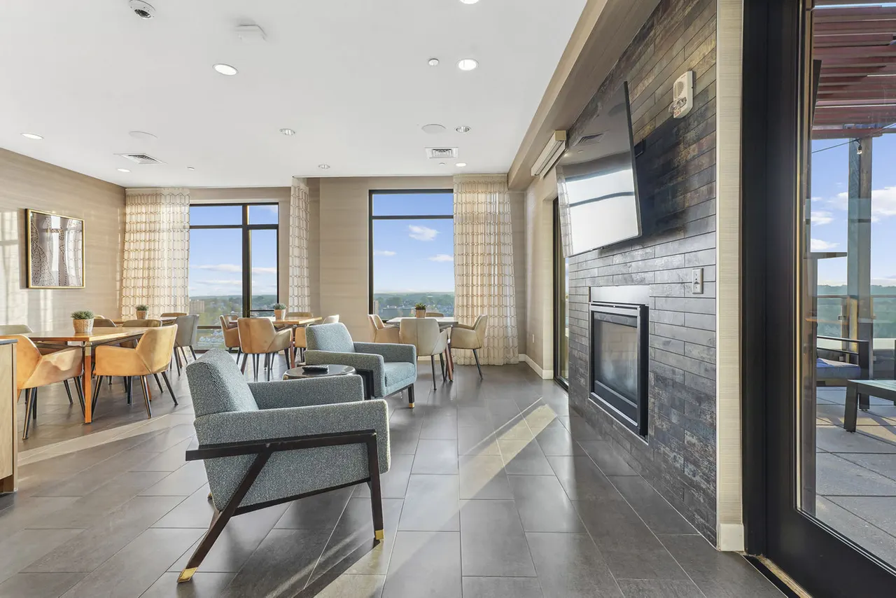 Vela on The Park Apartments