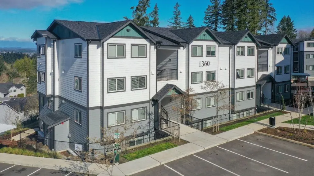 Summit Vista Apartments