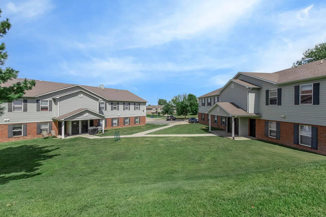 Village At Papillion