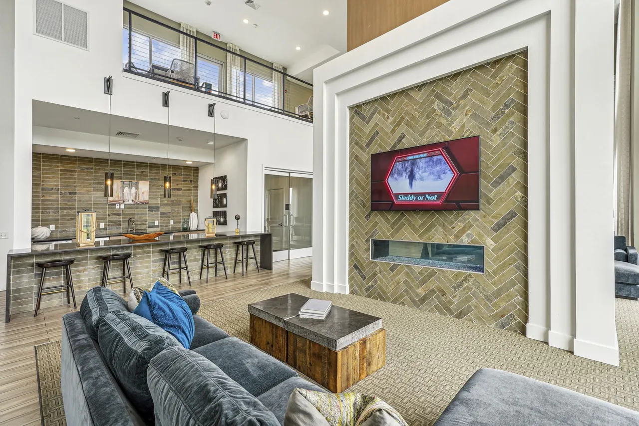 Liberty Bay Club Apartments