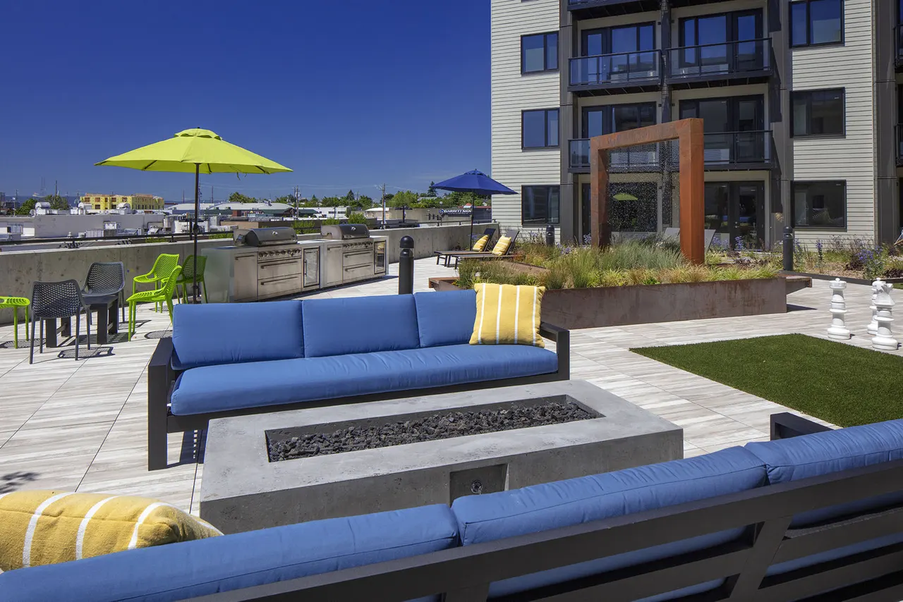Aria Apartments