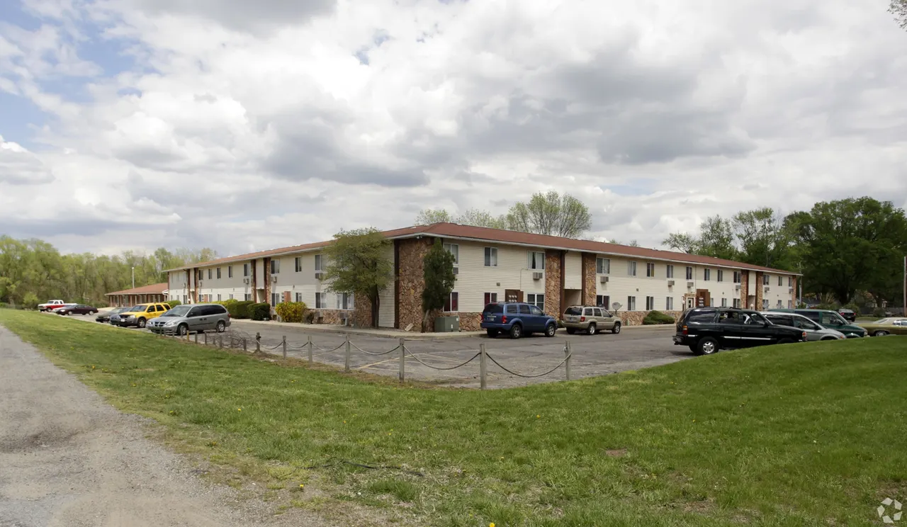 Farmington Hills Apartments