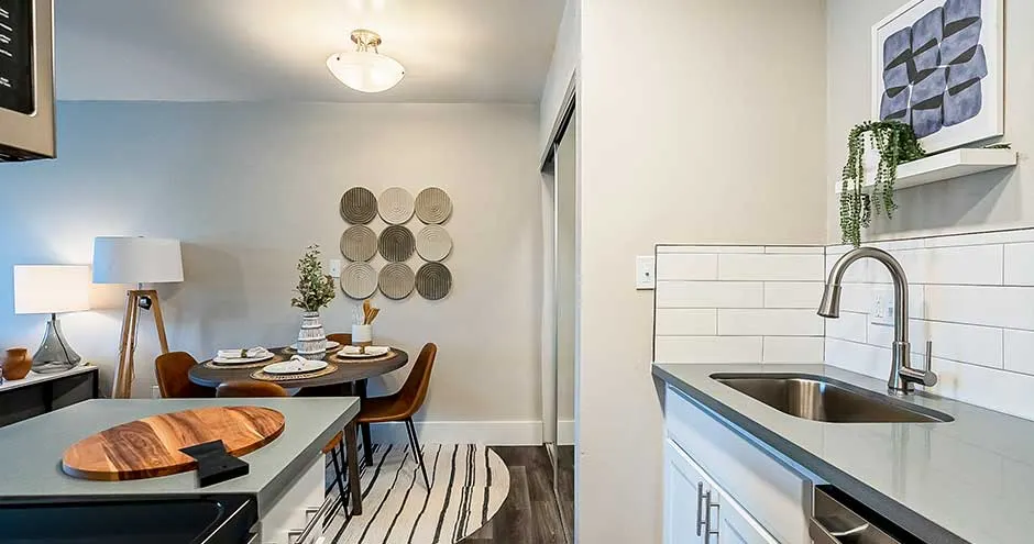 Parq on 50th Apartments