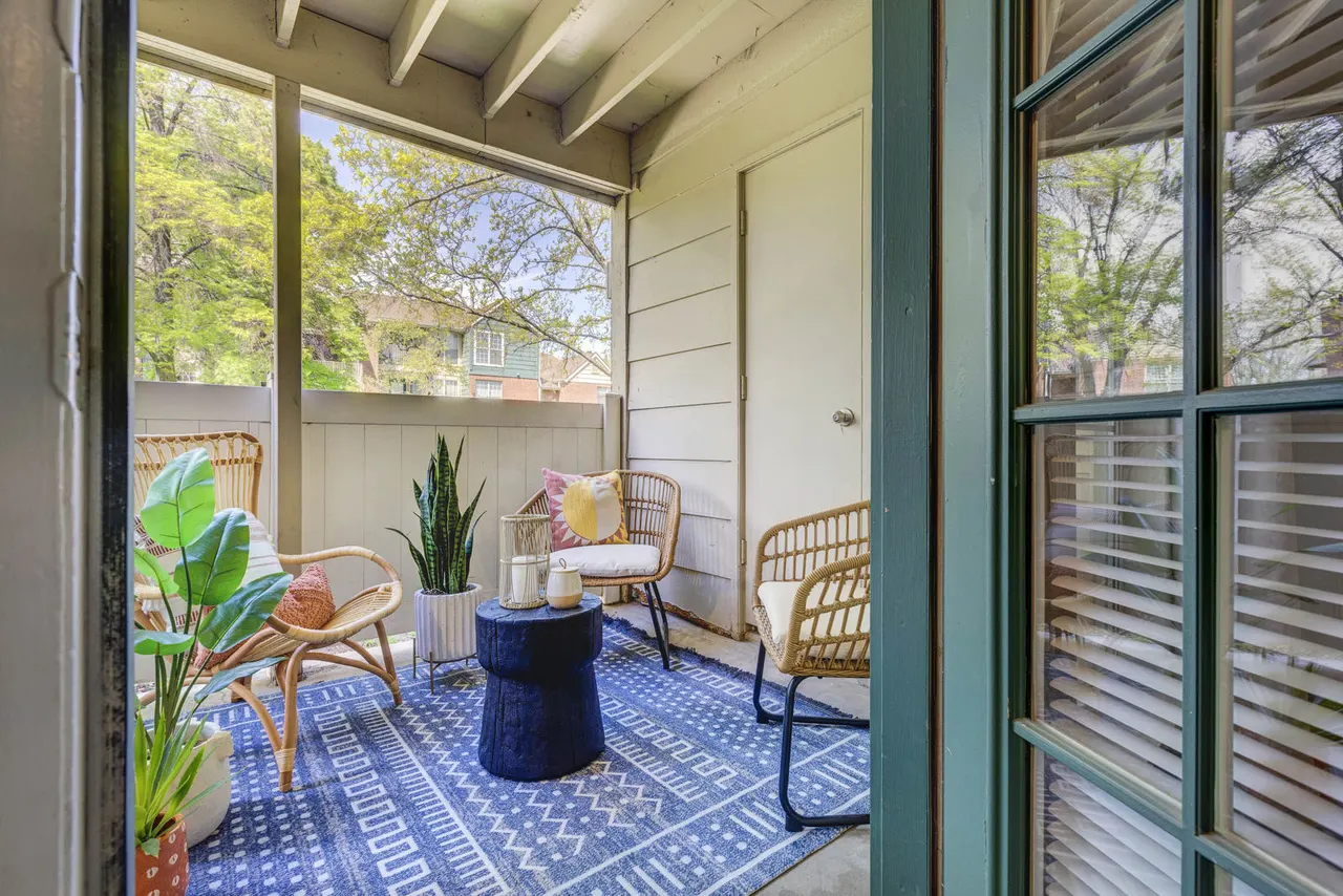 Riverbend Apartments