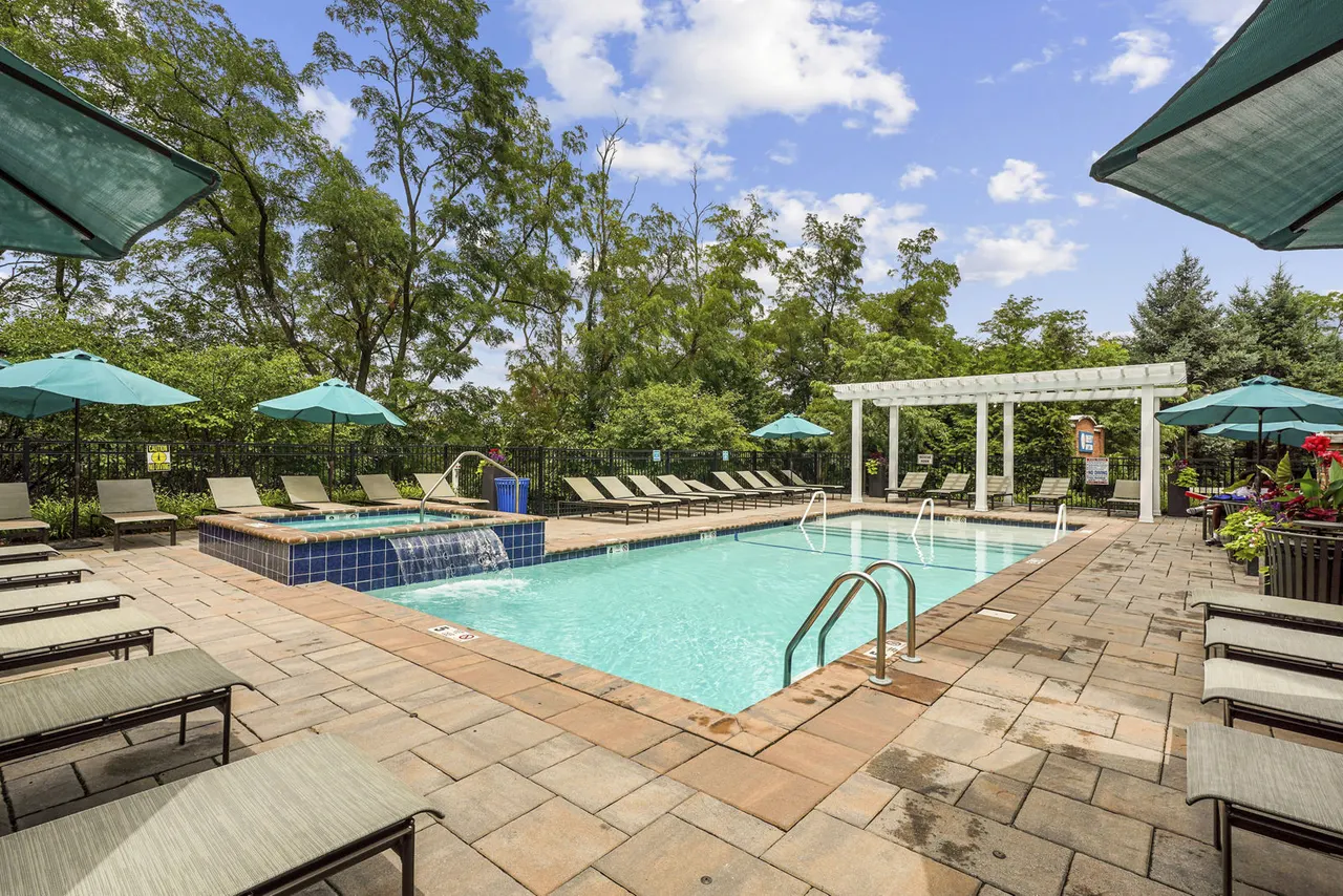 Liberty Bay Club Apartments