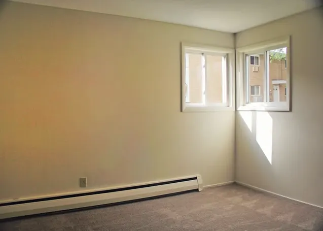 North Glen Apartments