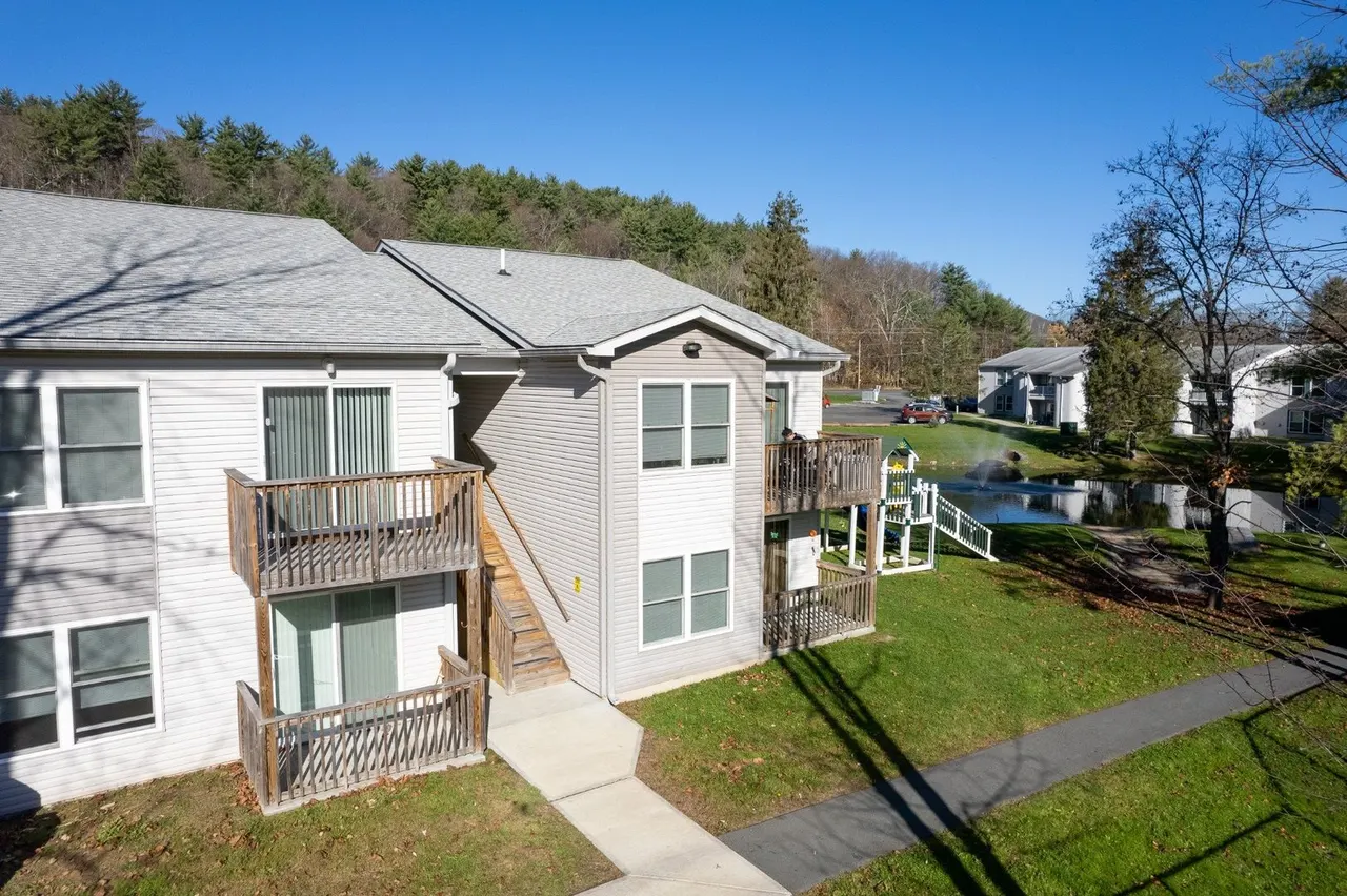 Emerald Pond Estates