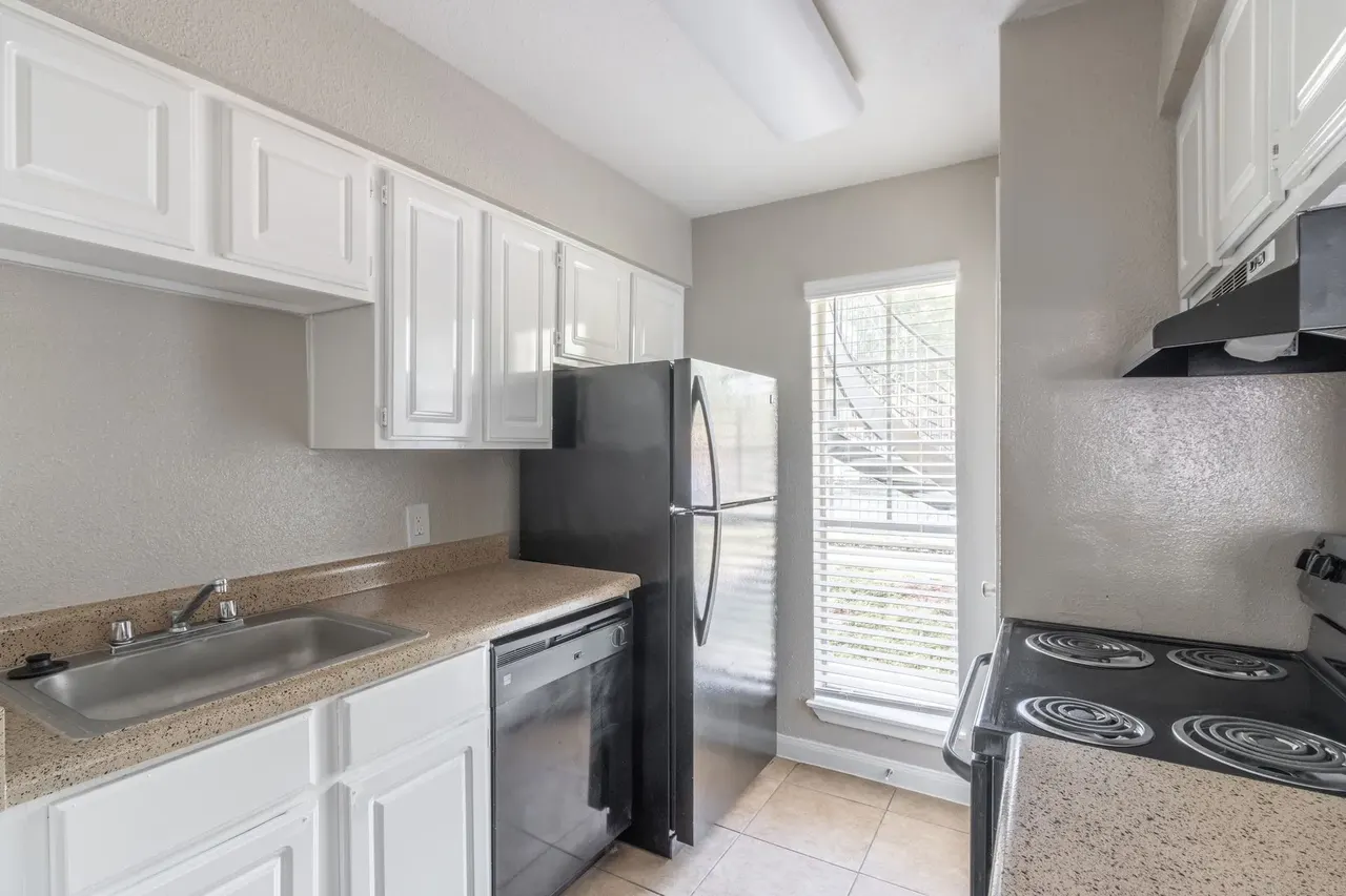 Rockridge Station Apartments