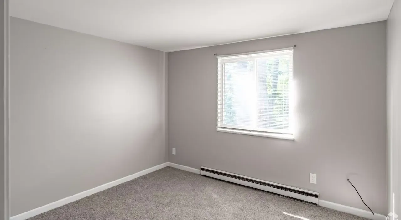 Creekside Village Apartments