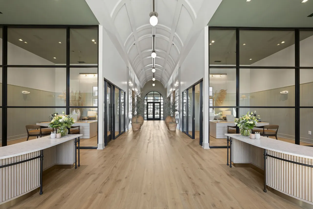 Elan Capital Hills