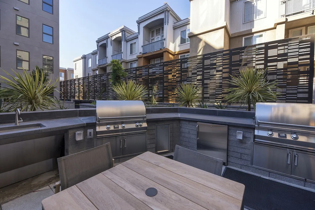 Fourth Street East Apartments