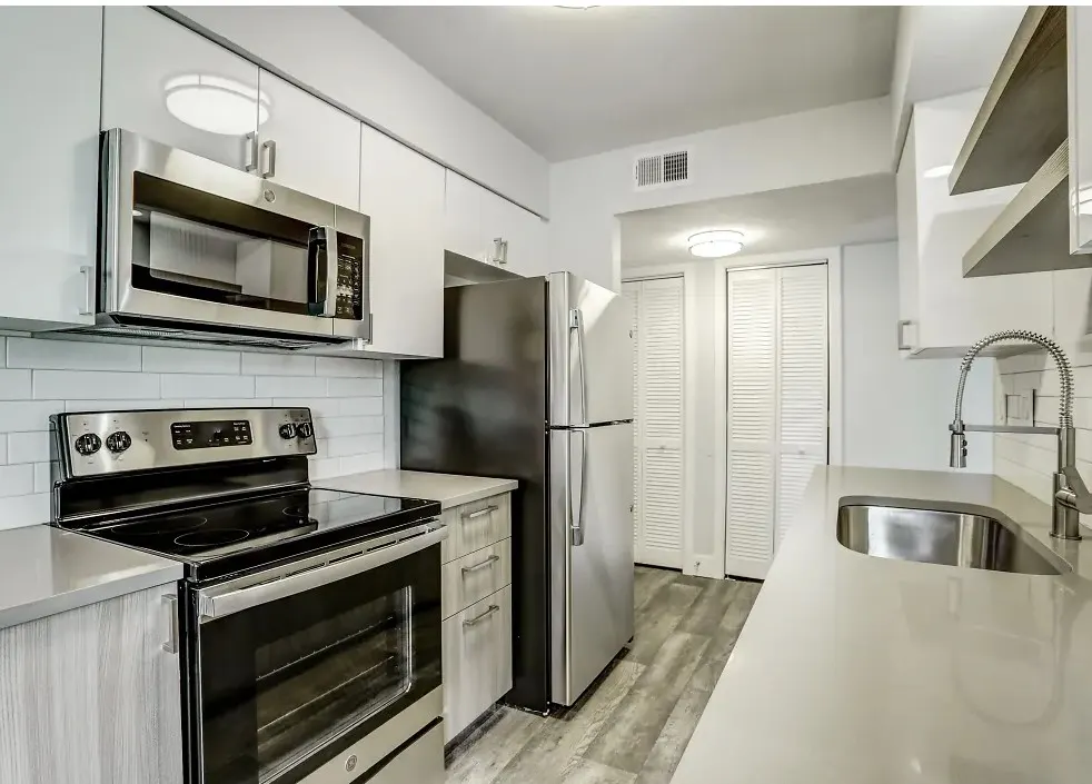 Northshore Apartments