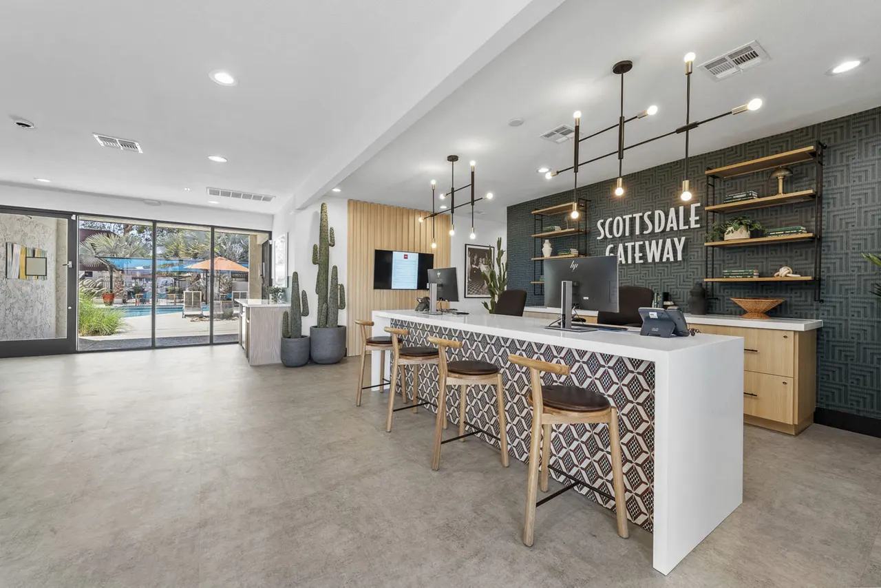 Scottsdale Gateway