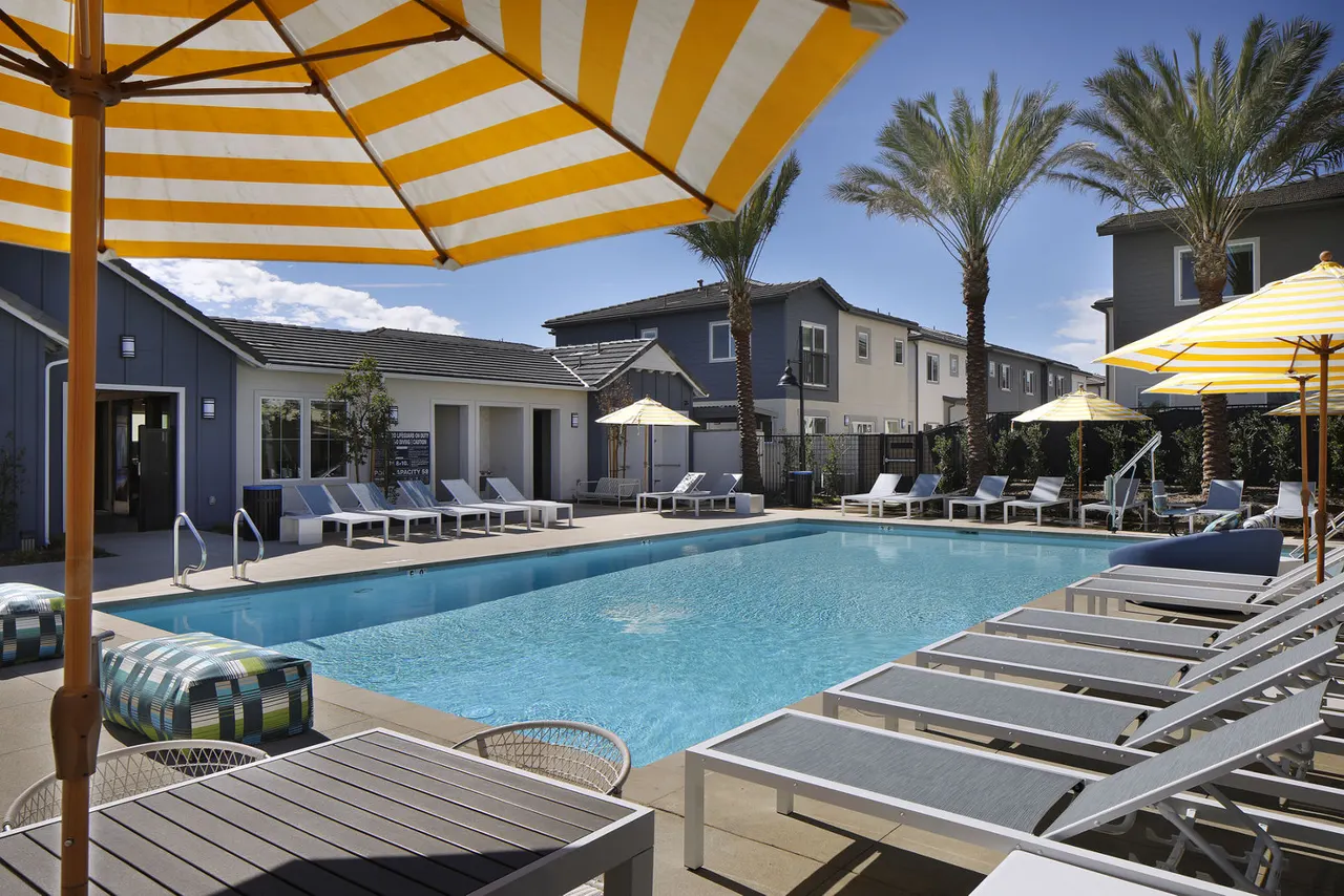 Serena Village