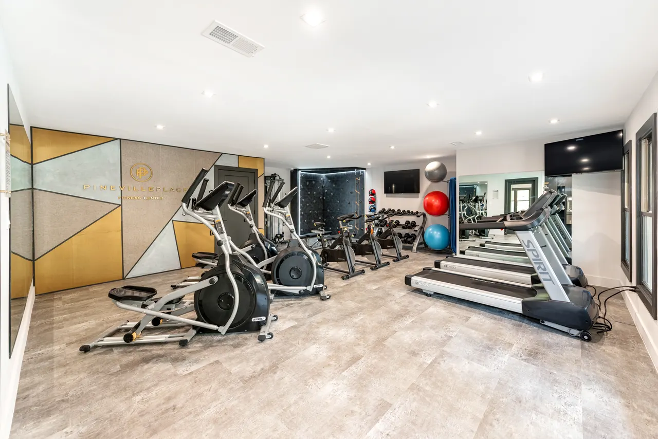 Pineville Place Apartments