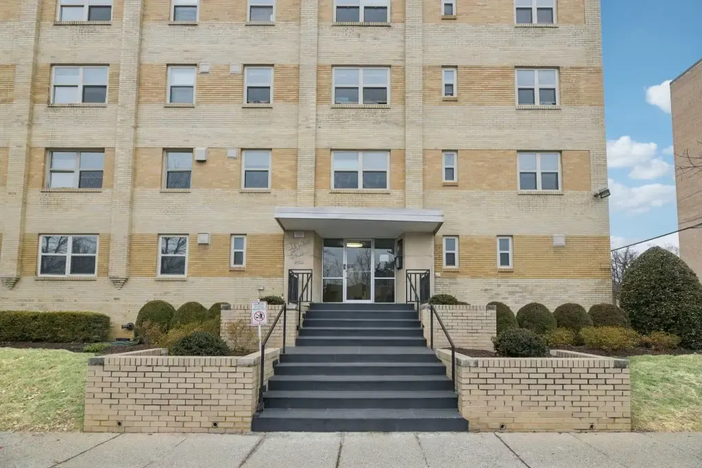 Highview Towers