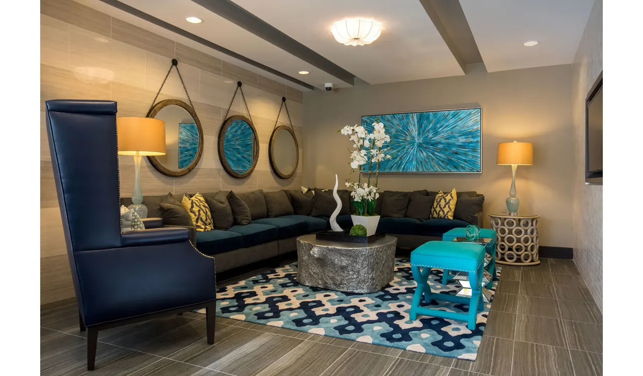 Blue Sol Apartments