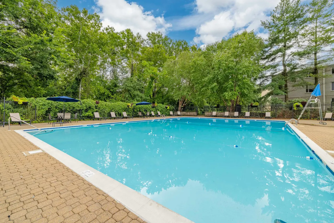 The Renaissance Club Apartments