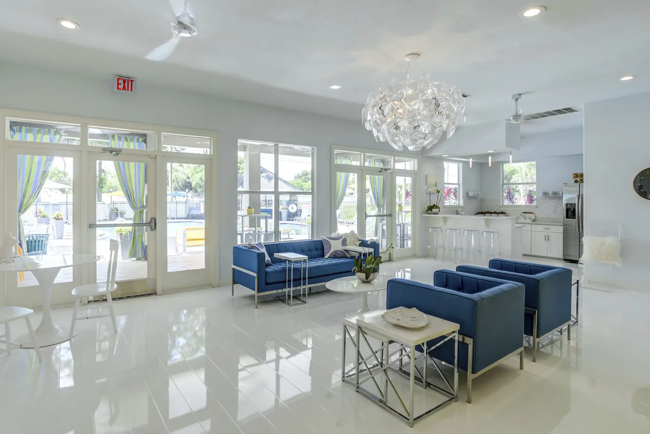 Silver Cove Apartments