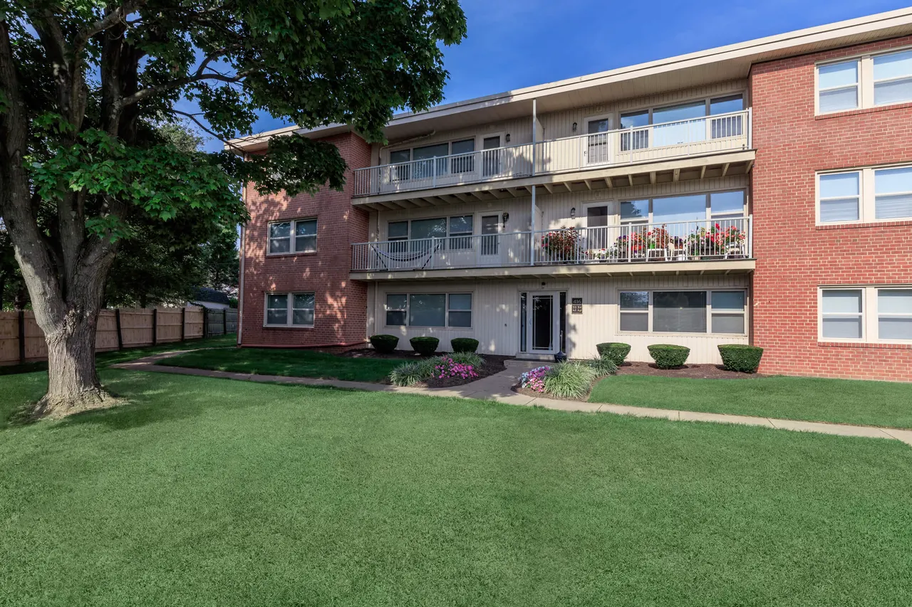 Westbrooke Apartments