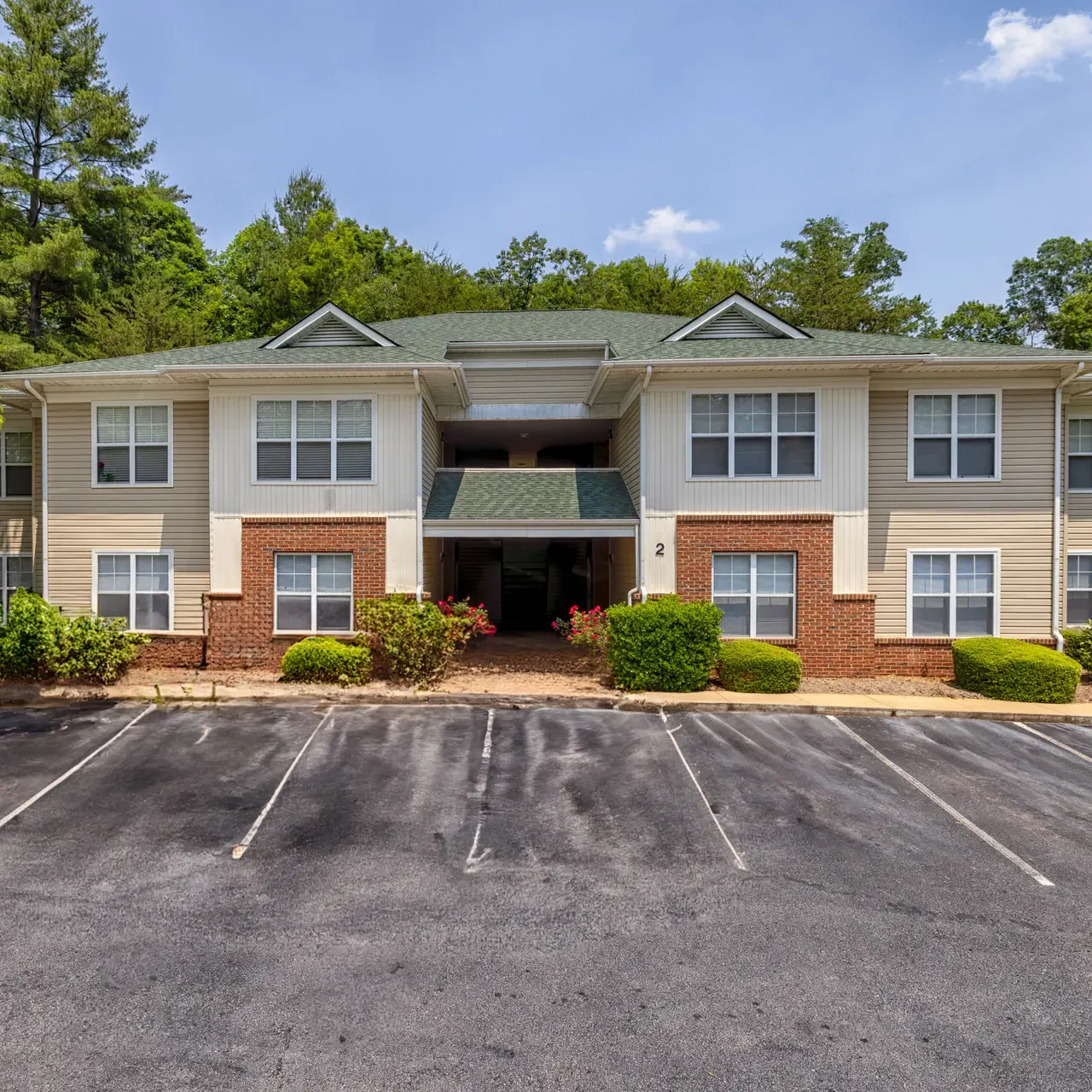 River Glen Apartments