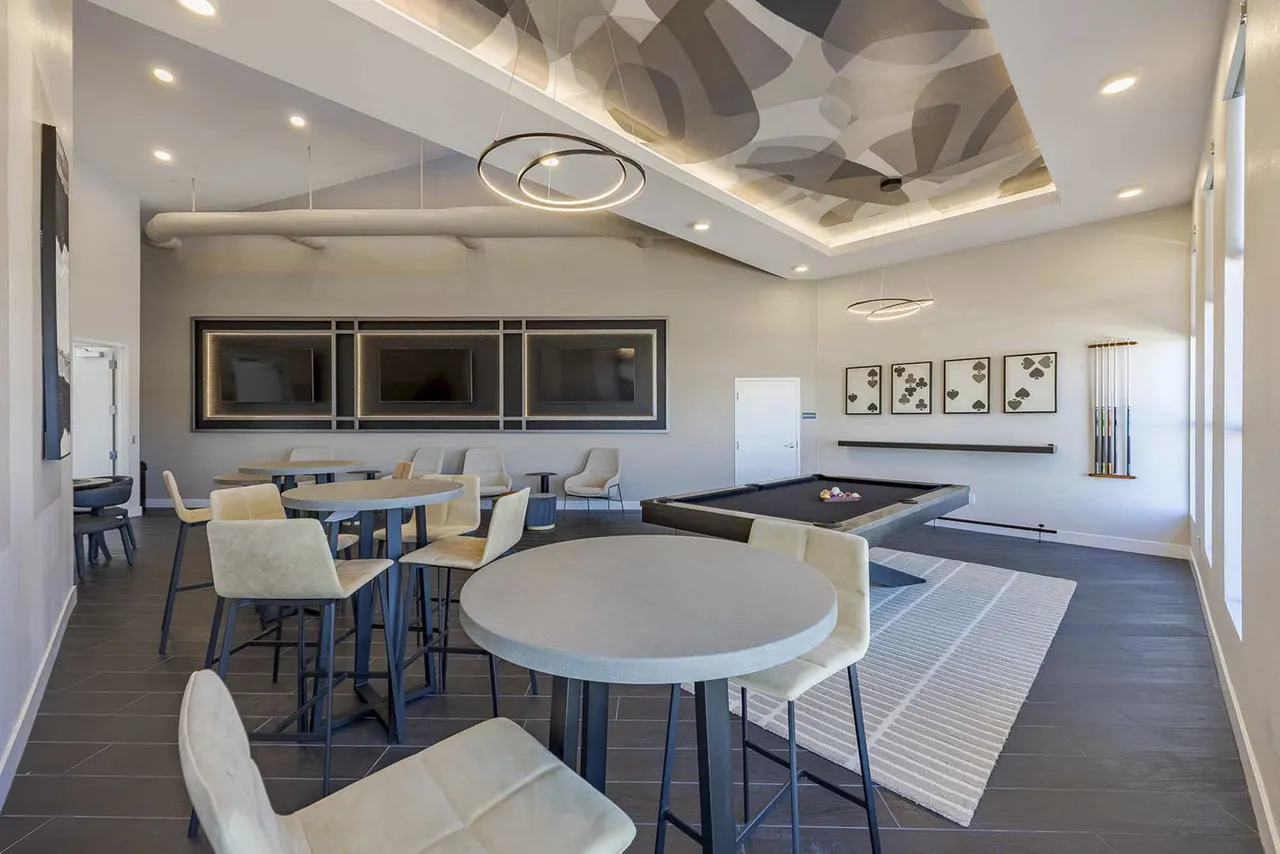 Ascend Symmetry at Cadence