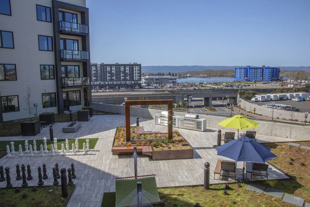 Aria Apartments