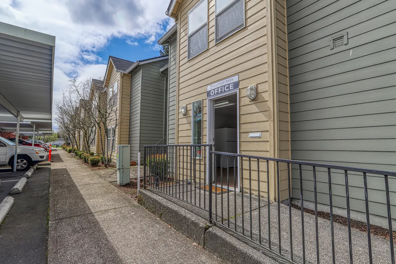 Heritage Park Apartments