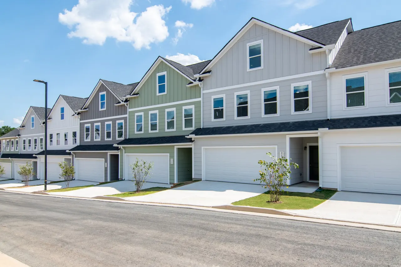 Summerwell Parkway Village