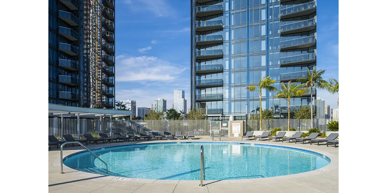 Circa LA Apartments