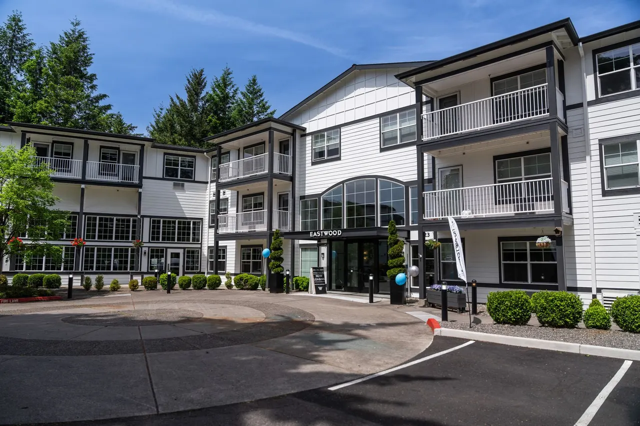 Cherry Park Plaza