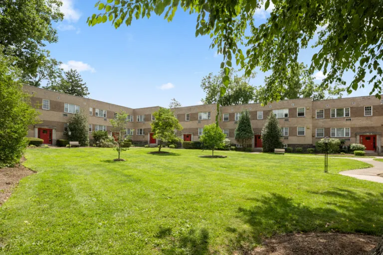 Merion Court Apartments