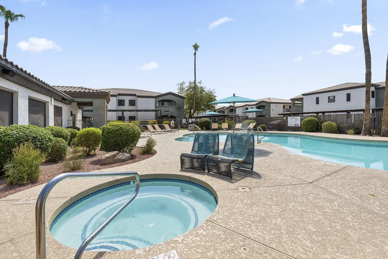 Palm Court Apartments