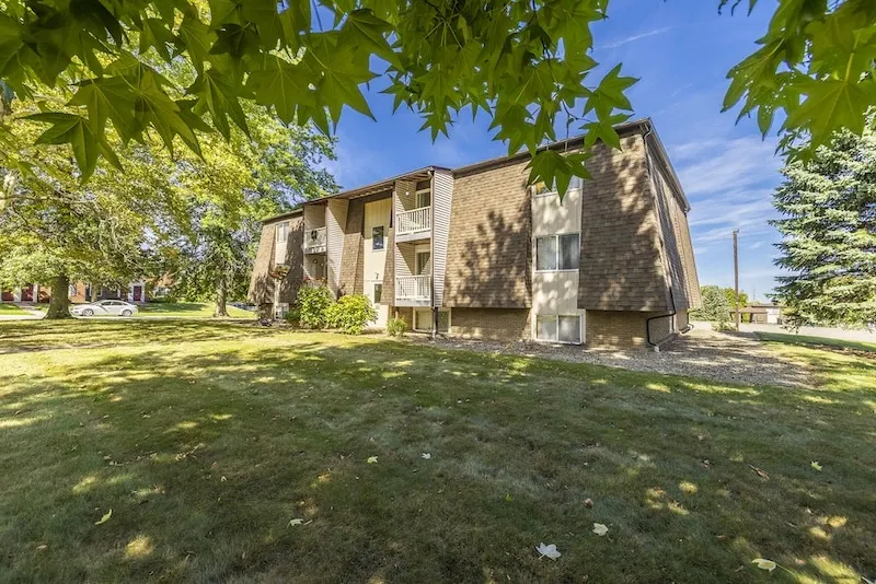 Alpine Village Apartments