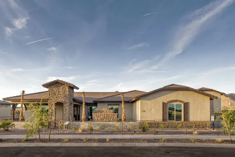 Elliot Home-The Park At Laveen