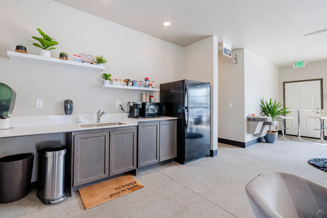Altitude Apartments