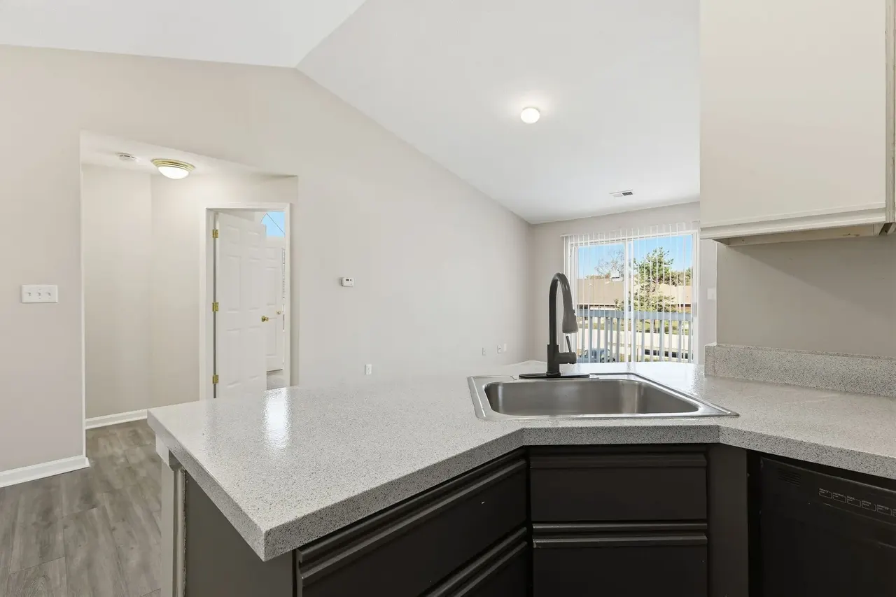 The View at 79th Apartments