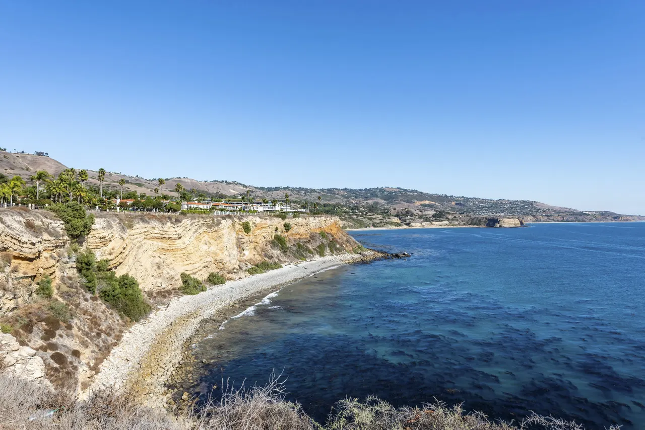 Avana Rancho Palos Verdes Apartments