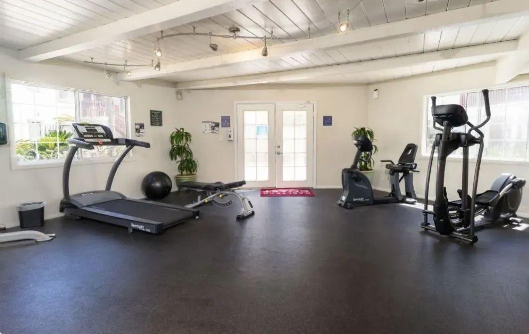Carlsbad Coast Apartments