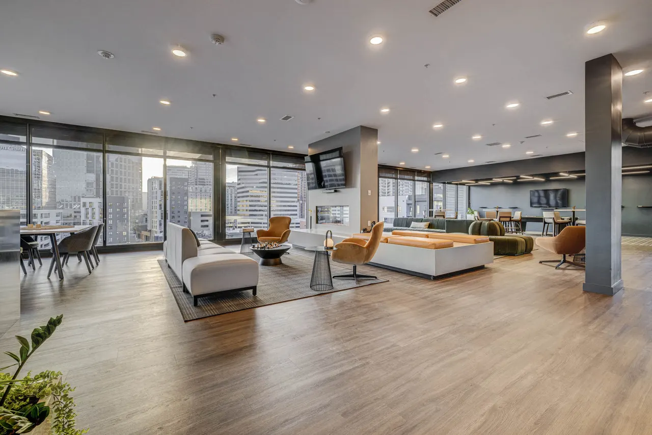 Woodruff Apartments