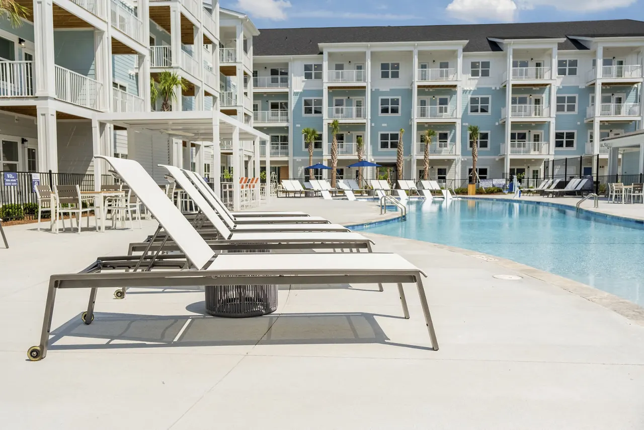The Willow Apartments