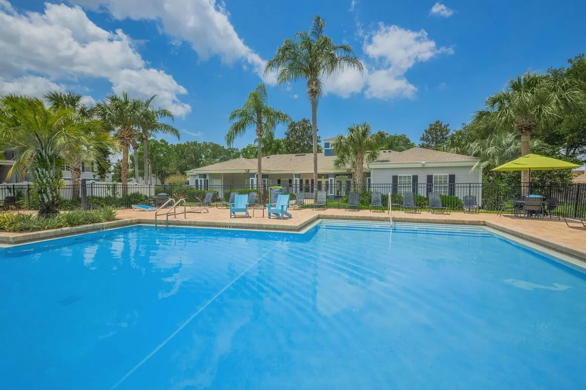Summer Palms Apartments