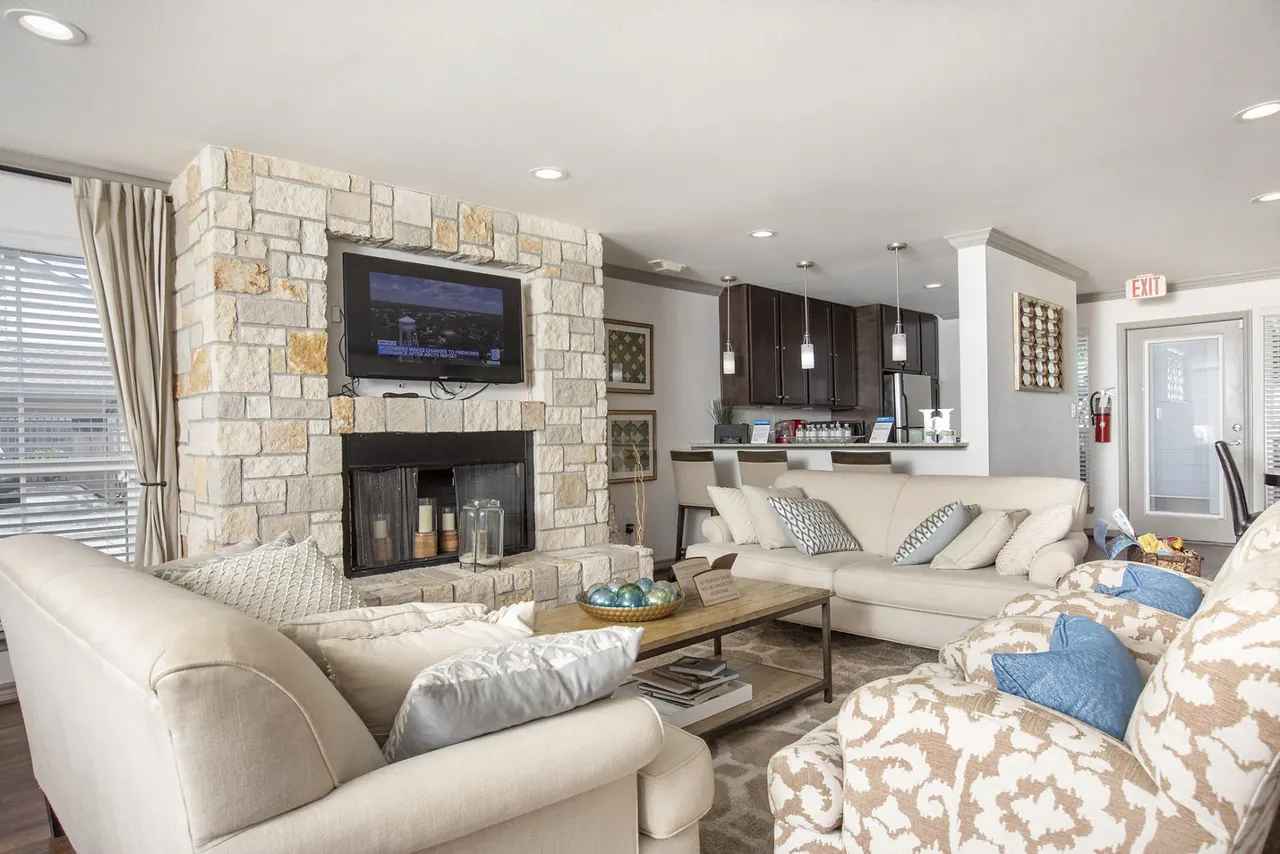 Reserve at Garden Oaks Apartments