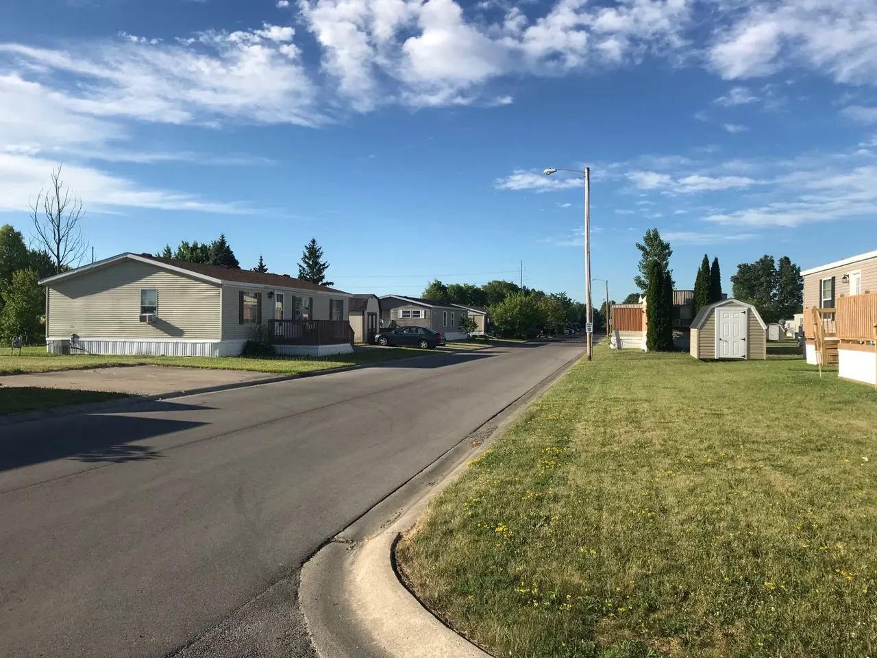 Apple Valley Manufactured Home Community